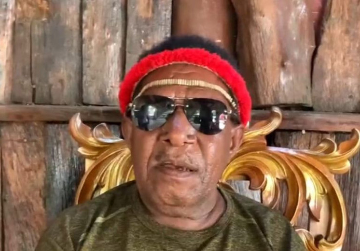Ketua Adat La Pago Minta Rakyat Papua Jangan Terprovokasi Insiden Pemusnahan Mahkota Cenderawasih