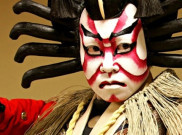 Ketika Lightsaber Mewarnai Kabuki