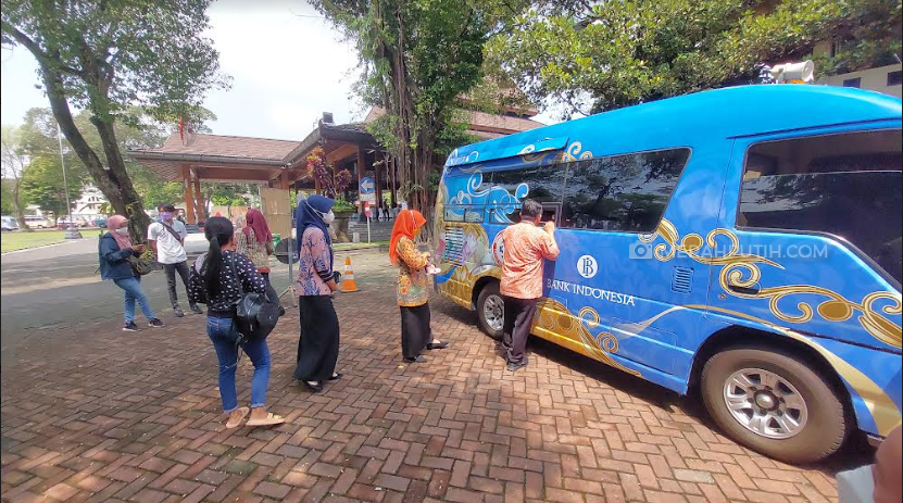 Lampaui Target, Penukaran Uang Baru di Bank Indonesia Solo Tembus Rp 5,6 Triliun