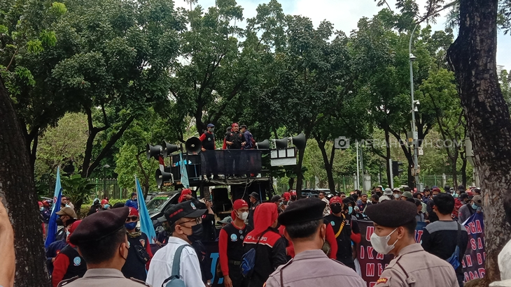 Hari Ini Buruh Kembali Geruduk Kantor Anies