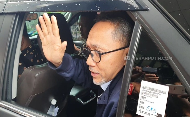  KPK Cecar Ketum PAN Zulkifli Hasan Soal Proses Alih Fungsi Hutan di Riau