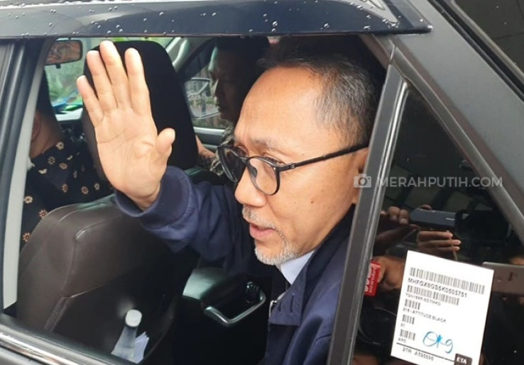 KPK Cecar Ketum PAN Zulkifli Hasan Soal Proses Alih Fungsi Hutan di Riau