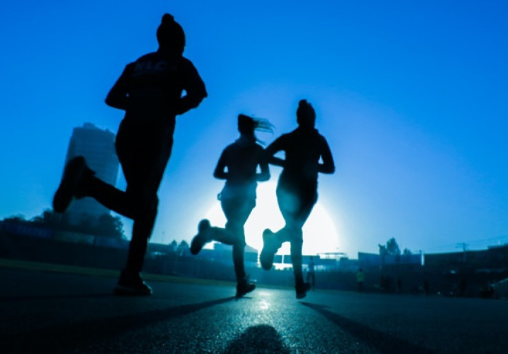 Tetap Bugar dengan Aktif Melakukan Virtual Run & Ride