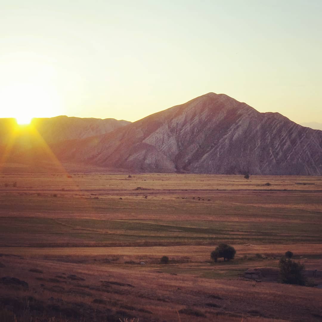 Salah satu tempat di Kyrgyzstan (Instagram/stephaquitterer)