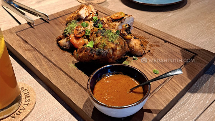 Cicip Ayam Borimaru di Hari Kemerdekaan