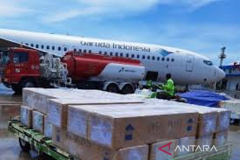 Sandi Janji Stabilkan Harga Tiket Pesawat