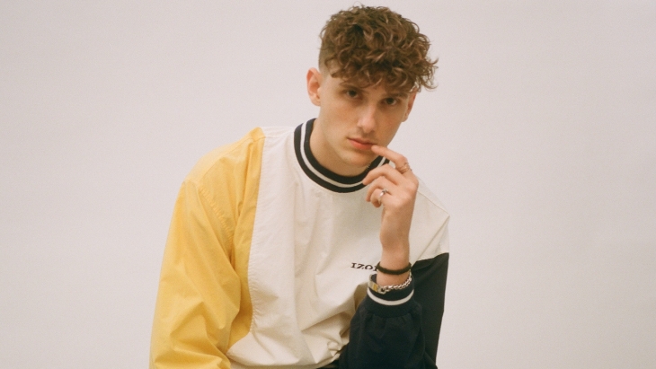 JVKE Akhirnya Merilis Video Musik ‘This is What Falling in Love Feels Like’
