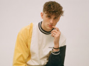 JVKE Akhirnya Merilis Video Musik ‘This is What Falling in Love Feels Like’