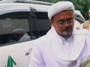 Ketua Majelis Syuro PKS Temui Rizieq Shihab di Mekkah