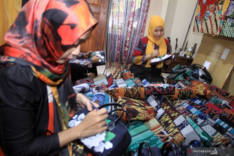 Cari Data Riil Dampak COVID-19, BPS Bakal Survei Dunia Usaha