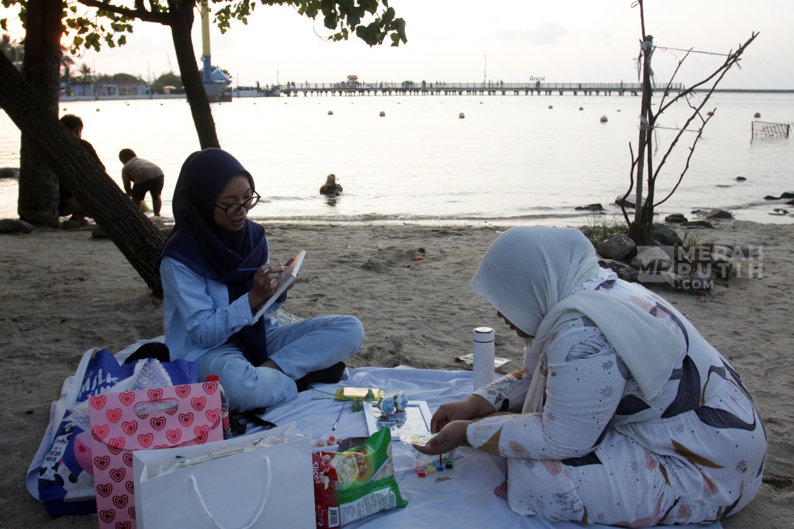 Meriahkan HUT ke-498 Jakarta, Ancol Gratiskan Tiket Masuk bagi Warga untuk Wisata Pantai
