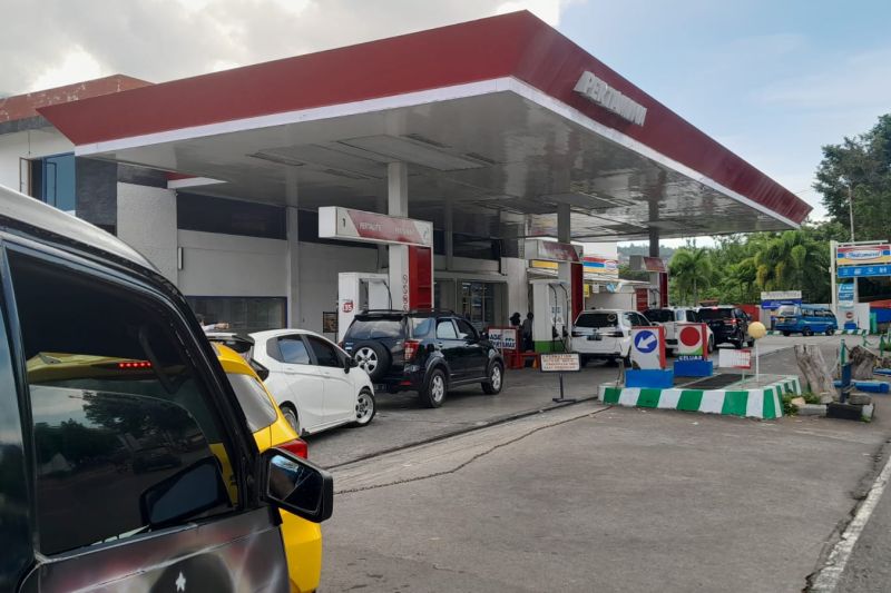 Politikus DPR Ingatkan Pertamina Tidak Semua Orang Punya Smartphone