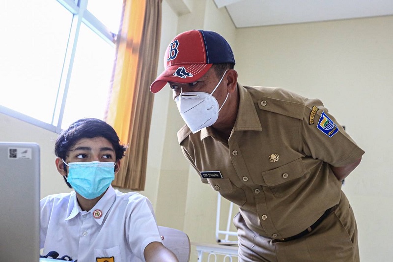 Uji coba PTM di Bandung,Jawa Barat. (Foto: Antara)