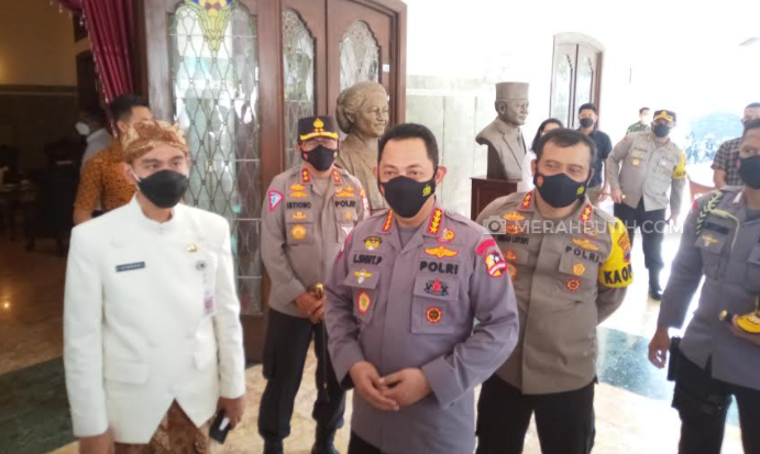 Punya Kenangan di Solo, Kapolri Listyo Sigit Mampir ke Loji Gandrung dan Kangen Makan Gudeg