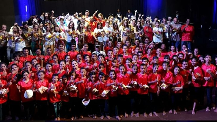 Musisi Spanyol Kepincut Musik Daerah Maluku