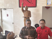 Hasto Jawab Isu Effendi Simbolon Tak Dijadikan Bacaleg PDIP