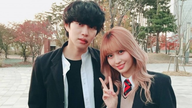 Heechul dan Momo