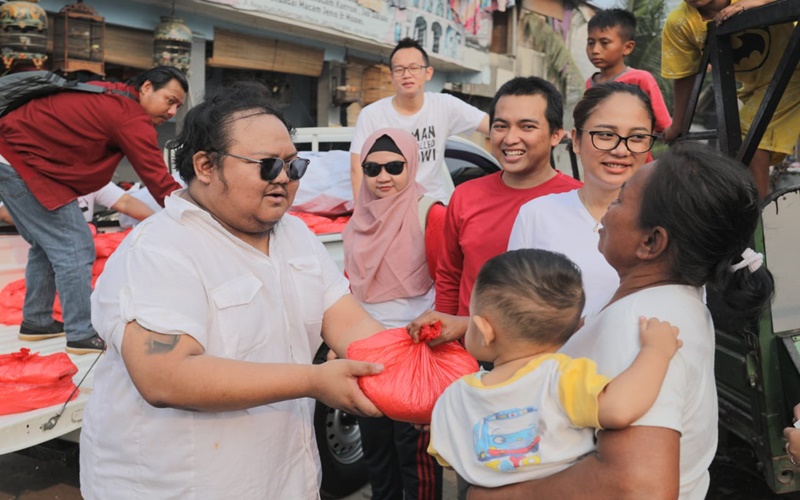 Salah satu kegiatan bakti sosial KBM sebagai bukti kepedulian terhadap masyarakat