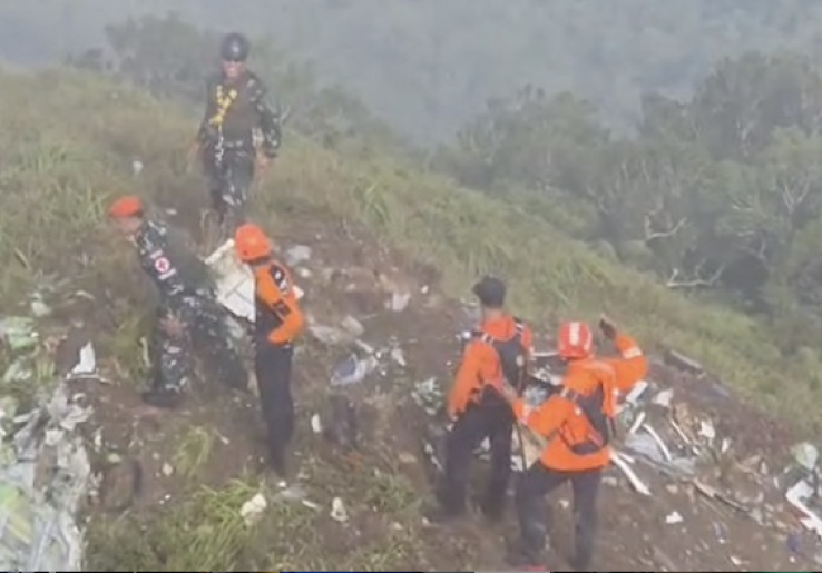 DPR Bongkar Keanehan Rute Pesawat ATR 42-500 yang Jatuh di Maros