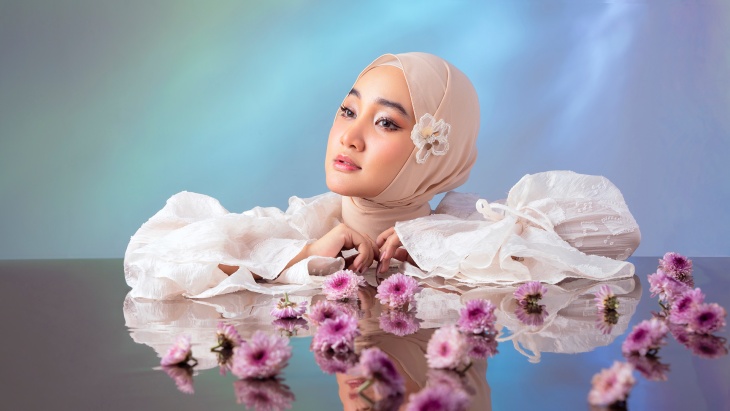 Fatin Tutup 2023 dengan Lagu 'Jangan Tersesat, Sayang'