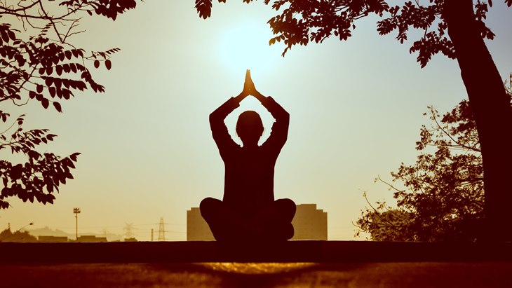 Tempat Tak Biasa yang Bisa Kamu Coba Untuk Meditasi