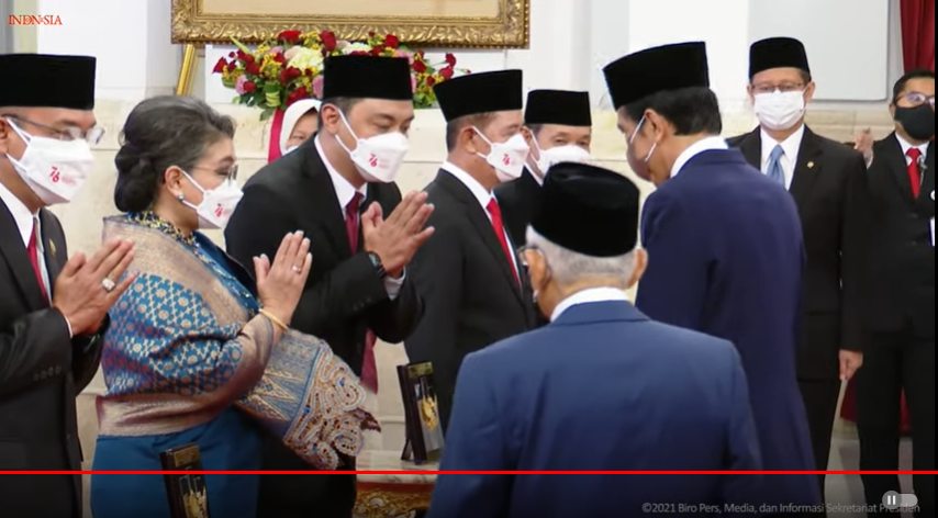 Jokowi Beri Gelar Tokoh Jakarta, Banten, Kaltim dan Sulteng Pahlawan Nasional