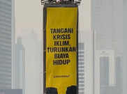 Pramono Buka Suara soal Spanduk Raksasa Greenpeace di Bundaran HI, Ingatkan Ketertiban