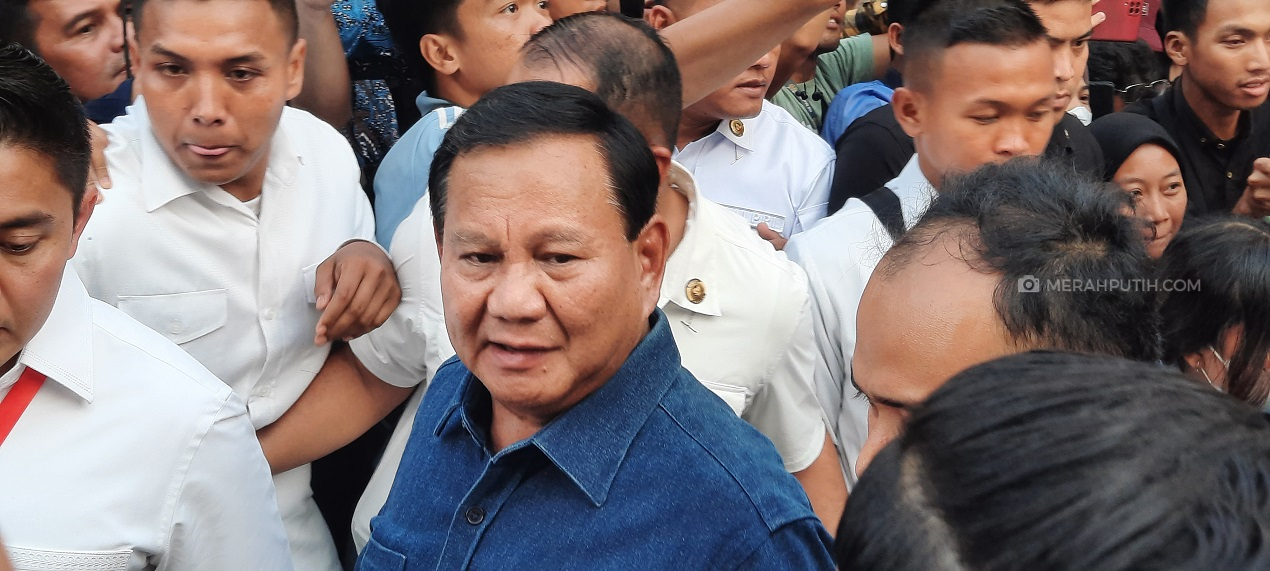 Sebelum Tes Kesehatan di RSPAD, Prabowo Sempatkan Berenang