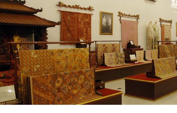 Santosa Doellah, Pemilik Batik Danar Hadi Solo Tutup Usia Terpapar COVID-19