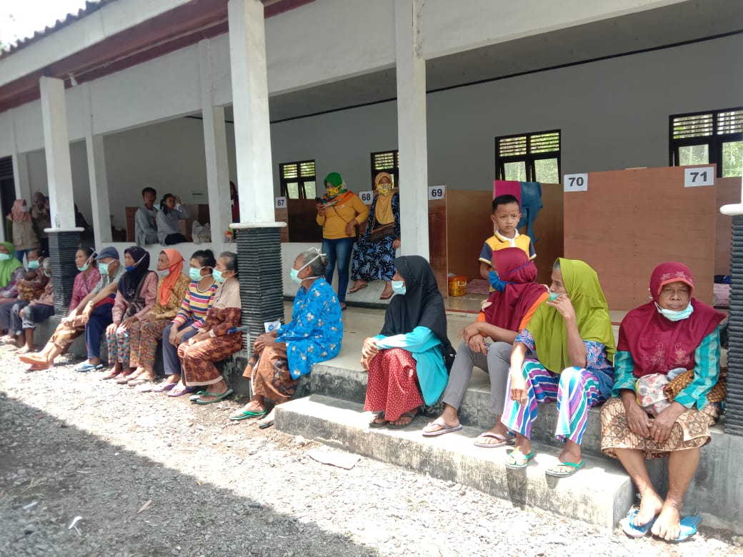 Pengungsi Merapi Butuh Popok dan Masker Medis
