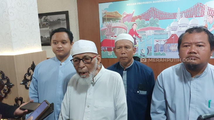 Abu Bakar Ba'asyir Kirim Surat Nasihat ke Prabowo-Gibran