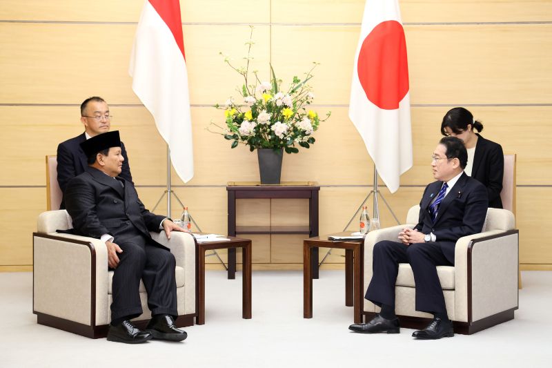 Selesai Kunjungi China, Prabowo Lakukan Pertemuan Dengan PM Jepang