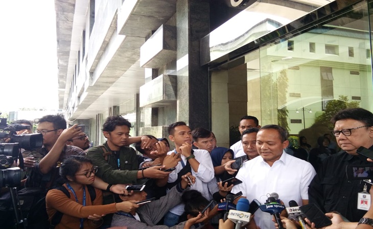 Mendagri dan Kabareskrim di Bareskrim Polri