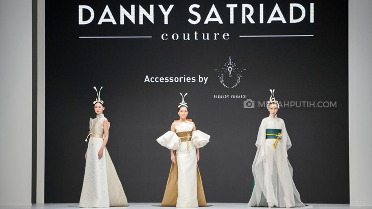 Karya 12 Desainer Ternama Tampil di JFW 2023 dengan Tema Wedding Dress