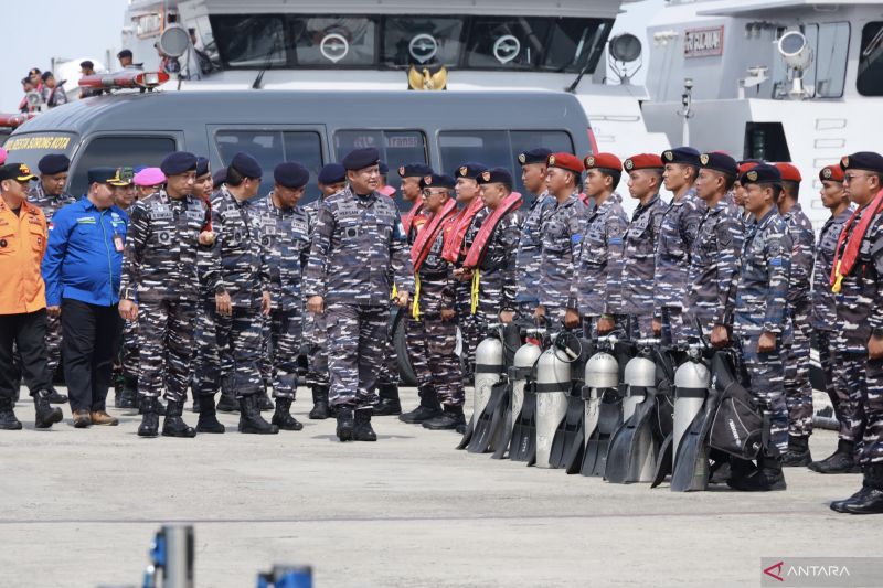 Pertengahan Mei Ini, Tiga Kapal Perang dan Alutsista Laut Bersiaga di Perairan Papua 