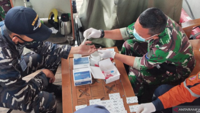 Komandan KRI Rigel-933 Tegaskan Pentingnya Protokol Kesehatan