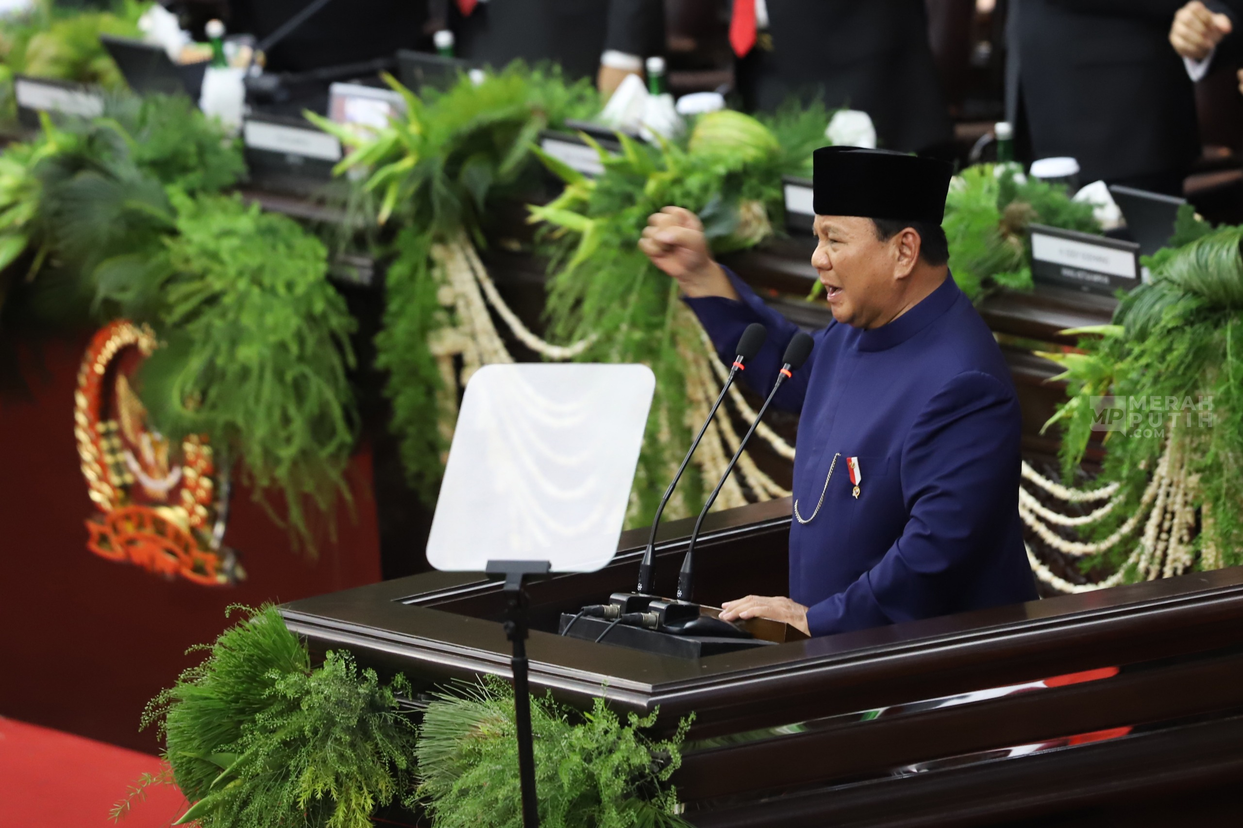 Pidato Perdana Sebagai Presiden, Prabowo Sentil Pengusaha Nakal dan Tak Patriotik