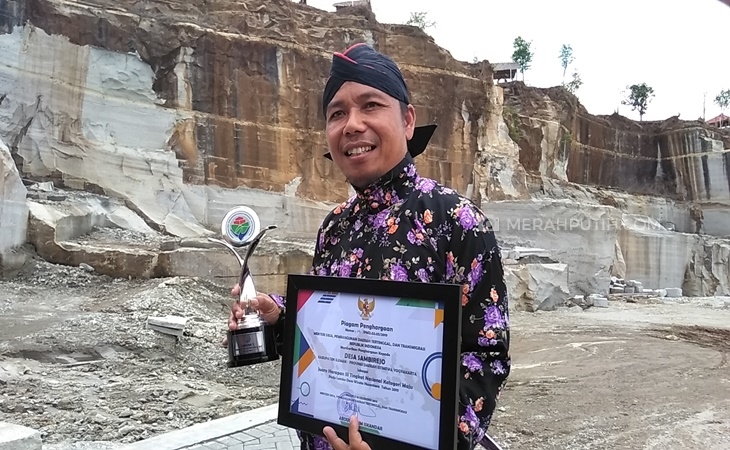   Tebing Breksi Raih Penghargaan dari Kemendes PDT