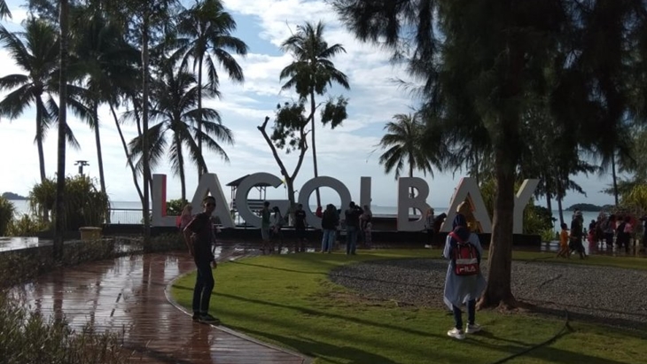 PKS Kritik Dibukanya Tempat Wisata saat Mudik Dilarang