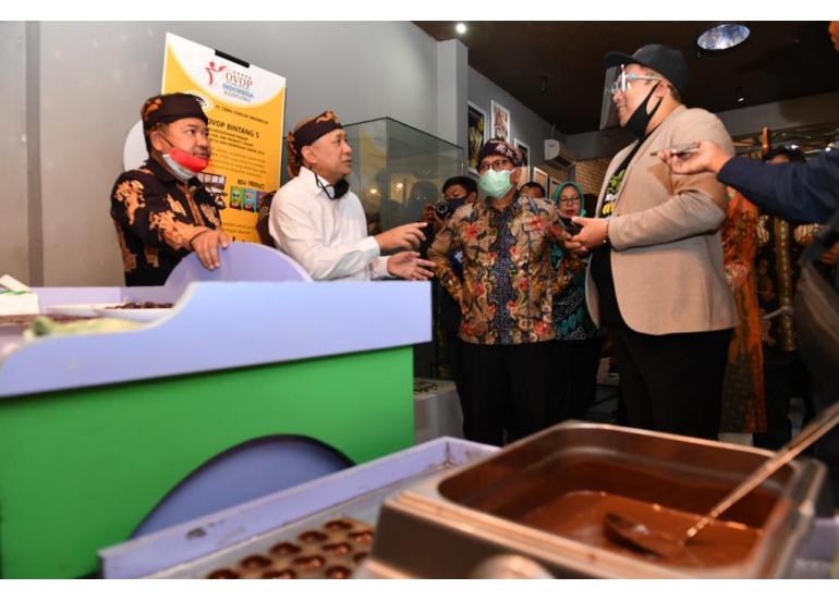 Pemulihan Ekonomi Akibat Pandemi Harus Dimulai Dari UMKM