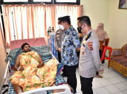 Kepala BNPT Jenguk Perwira Polisi yang Ditembak KKB