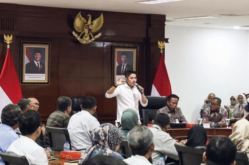 Posisi Letkol Teddy Sebagai Seskab Langgar UU TNI, Harus Mundur dari Militer