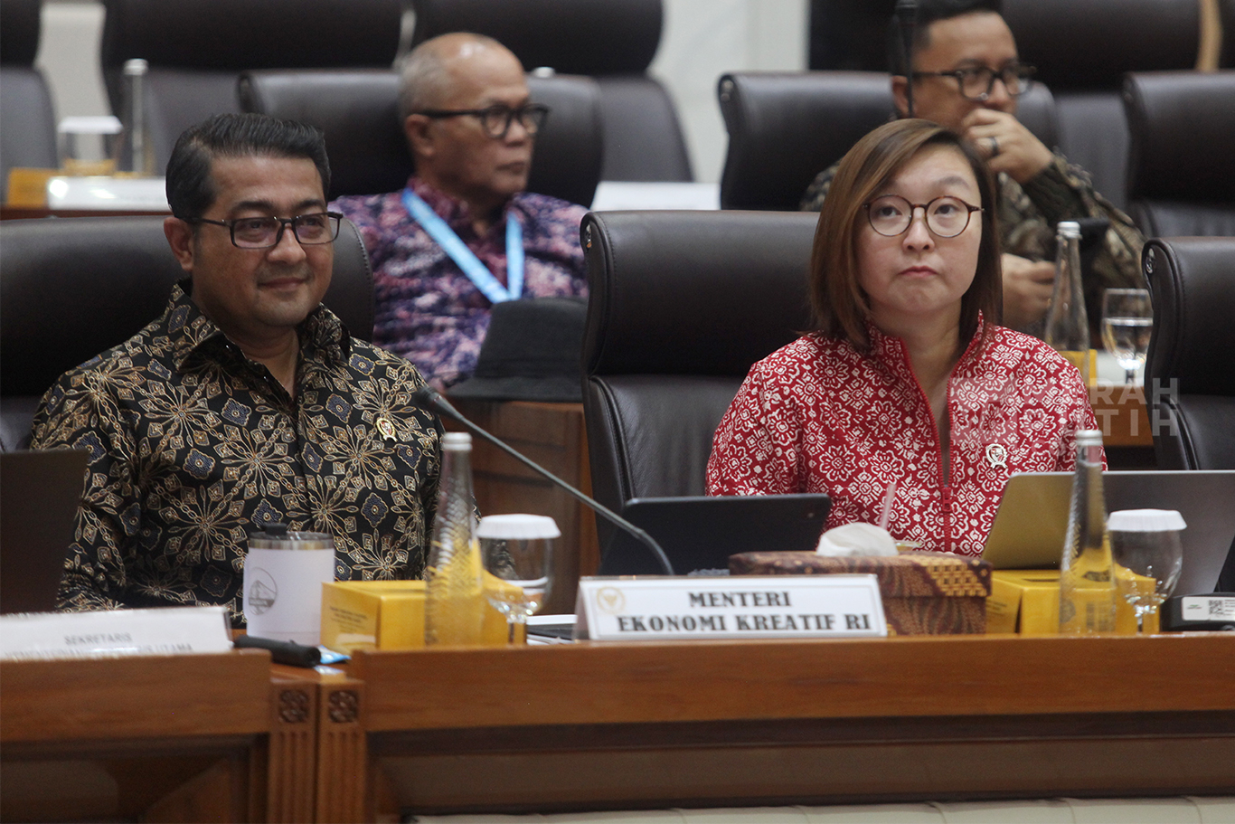 Raker Menteri Ekonomi Kreatif dengan Komisi VII DPR Bahas Laporan Kerja Kemenekraf 