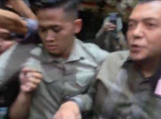 Ajudan Silmy Salim Dorong dan Pukul Jurnalis Saat Sang Bos Serahkan Diri ke KPK