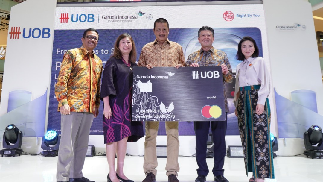 UOB Indonesia dan Garuda Indonesia Luncurkan Kartu Kredit Co-Branded