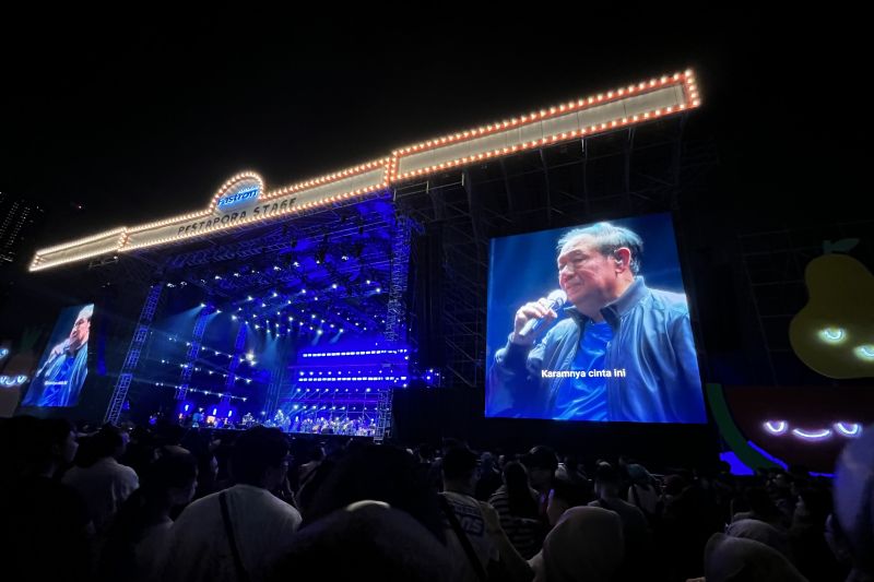 SBY Bawakan Lagu “Yellow” dari Coldplay Sebagai Penutup di Pestapora 2024