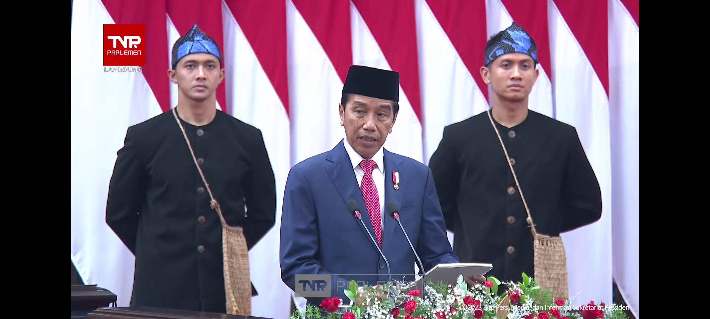 Jokowi Sebut Industri Pertahanan Harus Dibangun Secara Kompetitif