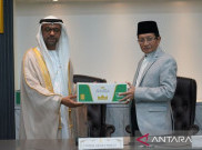 Uni Emirat Arab Beri Hadiah 30 Ton Kurma Bagi Rakyat Indonesia