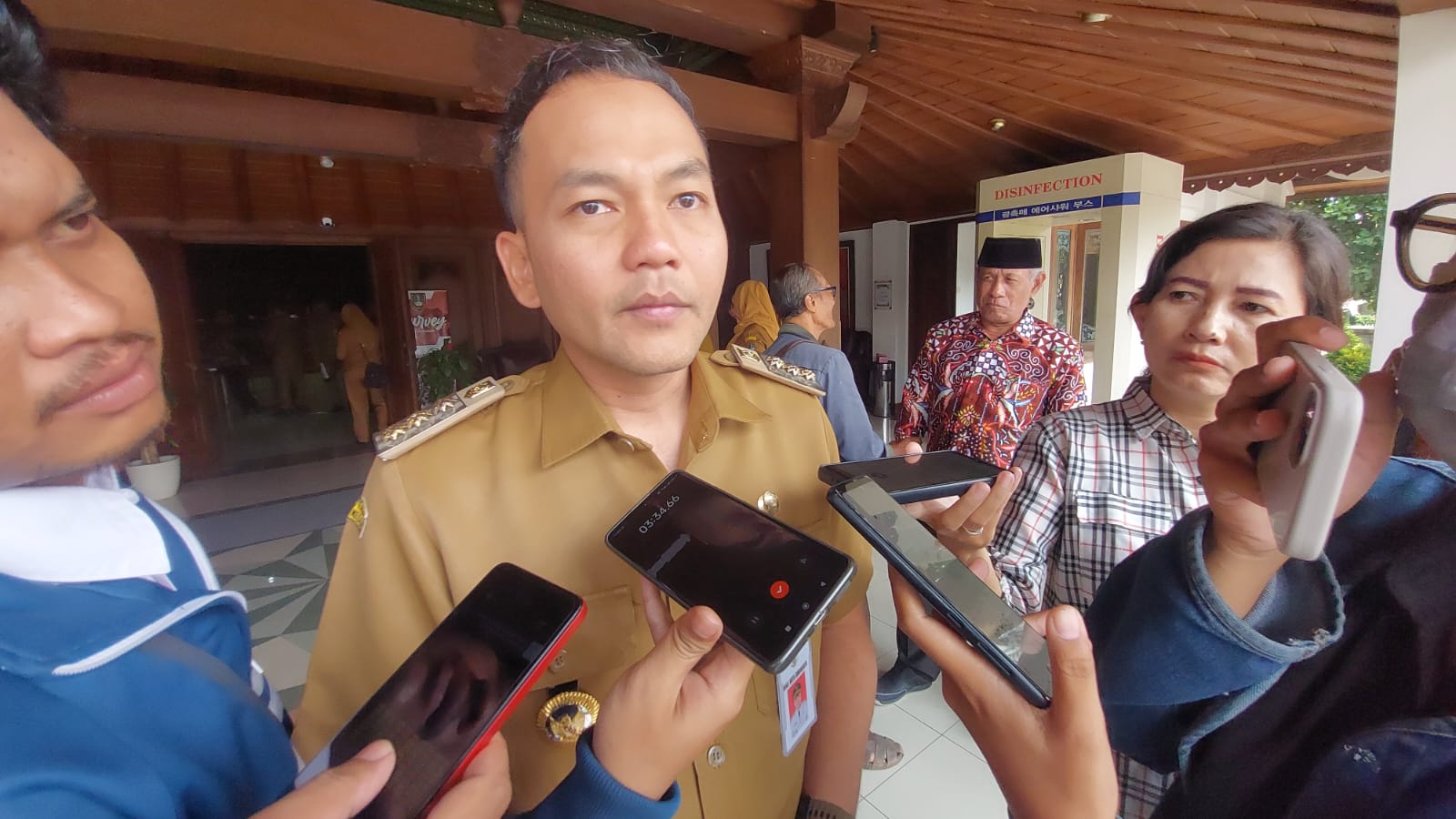 SPPG Al Abidin Solo Dihentikan Sementara usai 108 Siswa Alami Keracunan