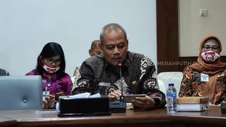 Ketua Gugus Tugas Percepatan Penanganan Covid-19 Kota Solo Ahyani. (MP/ismail)